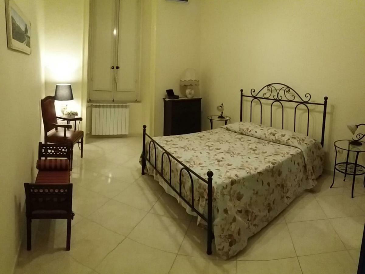 圣乔治阿克雷马诺Casa Girasole别墅 外观 照片